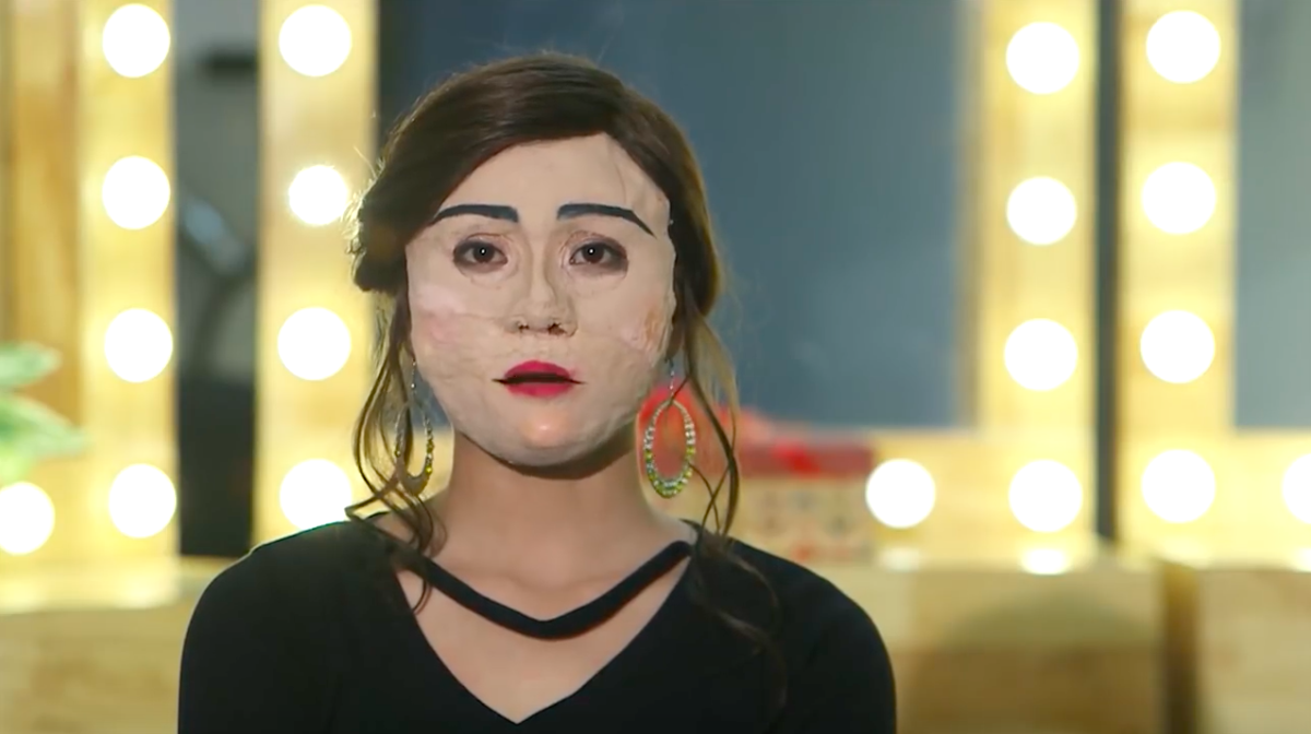 Chọn cô thứ 1 theo tiếng gọi trái tim, nhưng thấy cô thứ 2 xinh quá anh chàng ngay lập tức muốn được chọn lại